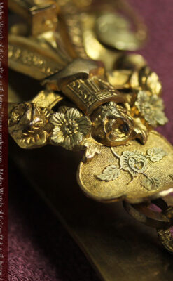 豪華な飾り付き オメガの18金無垢アンティーク懐中時計 【1911年製】-P2388-18