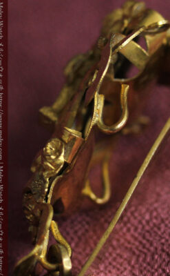 豪華な飾り付き オメガの18金無垢アンティーク懐中時計 【1911年製】-P2388-23