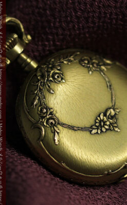 豪華な飾り付き オメガの18金無垢アンティーク懐中時計 【1911年製】-P2388-9