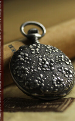 希少なティファニーの懐中時計 繊細で立体的な装飾が美しい銀無垢ケース 【1900年頃】-P2389-6