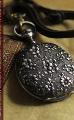 希少なティファニーの懐中時計 繊細で立体的な装飾が美しい銀無垢ケース 【1900年頃】-P2389-8