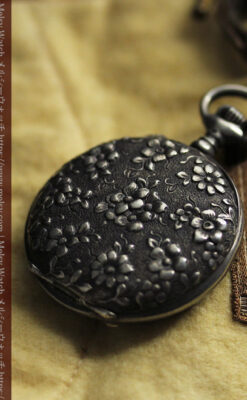 希少なティファニーの懐中時計 繊細で立体的な装飾が美しい銀無垢ケース 【1900年頃】-P2389-9