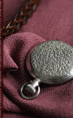 荒ぶる美しさが魅力 ウォルサムの銀無垢懐中時計 【1900年頃】-P2391-7