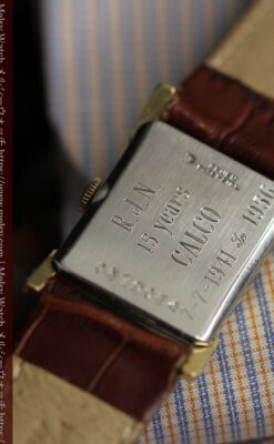 ケース表面に装飾を施したグリュエンのアンティーク腕時計 【1950年頃】-W1660-10