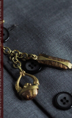 真鍮色で特殊なデザイン&特別な色味の懐中時計チェーン-C0528-4