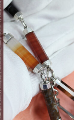 色と模様の美しい瑪瑙と獅子の飾り 銀無垢アンティーク懐中時計チェーン-C0529-18