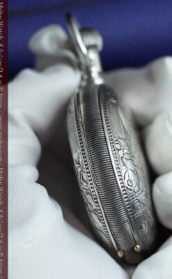 牡鹿の大型銀時計 淡いターコイズ色と金模様 エルジンのアンティーク懐中時計-P2397-18