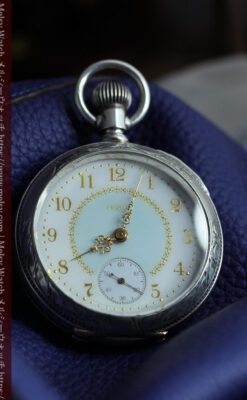 牡鹿の大型銀時計 淡いターコイズ色と金模様 エルジンのアンティーク懐中時計-P2397-3