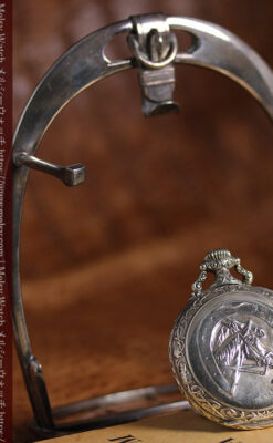 蹄鉄型の銀スタンド、馬と蹄鉄ロンジンの懐中時計のセット 【1900年頃】-P2399-15