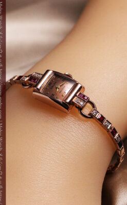 艶やかなローズ色 総金無垢グリュエンの女性用アンティーク腕時計 ダイヤ&ルビー 【1940年頃】-W1665-24