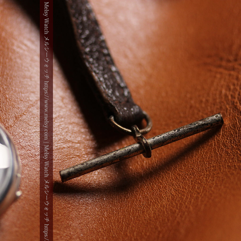 ティファニー 銀無垢アンティーク懐中時計 【1908年頃】銀留めと革紐付き-P2405-16