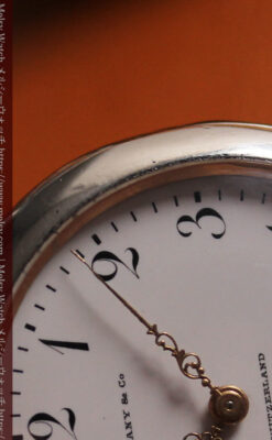 ティファニー 銀無垢アンティーク懐中時計 【1908年頃】銀留めと革紐付き-P2405-24