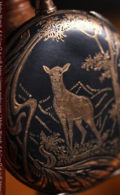 オメガの銀無垢アンティーク懐中時計・ニエロ黒金装飾 【1917年頃】佇む牝鹿-P2407-1