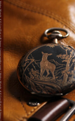 オメガの銀無垢アンティーク懐中時計・ニエロ黒金装飾 【1917年頃】佇む牝鹿-P2407-5