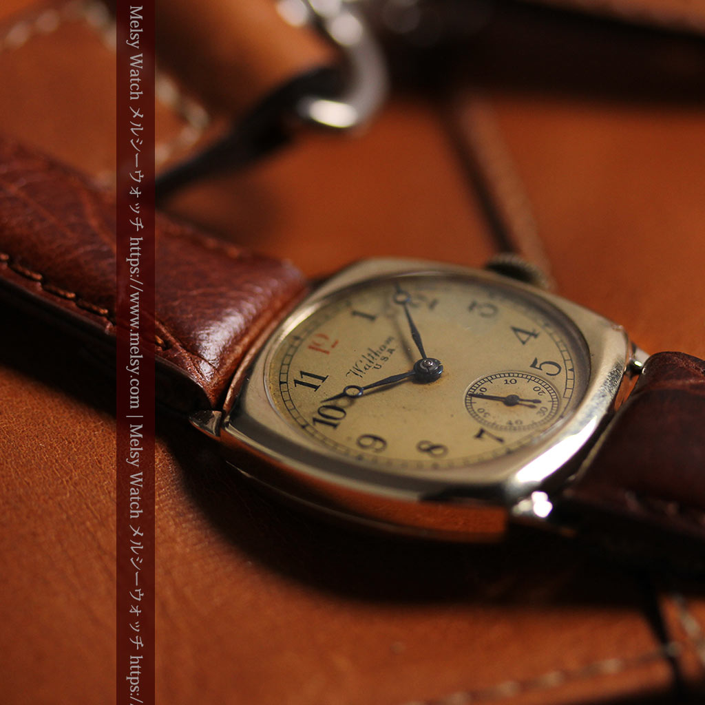 英国仕立てウォルサムの金無垢アンティーク腕時計 クッション型-W1668-10