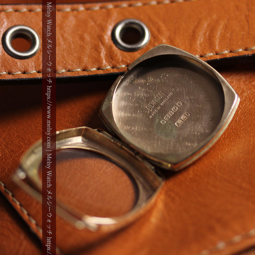 英国仕立てウォルサムの金無垢アンティーク腕時計 クッション型-W1668-19