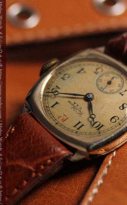 英国仕立てウォルサムの金無垢アンティーク腕時計 クッション型-W1668-7