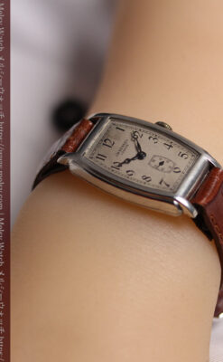 英国ベンソンの貴重なトノー型・銀無垢アンティーク腕時計 【1947年頃】-W1673-21