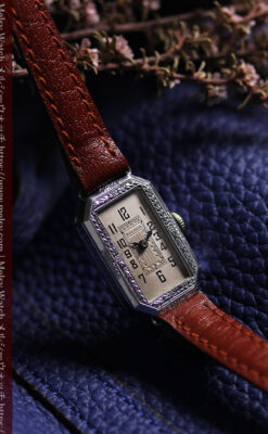 ブローバのレディース・品のある細身のアンティーク腕時計 【1931年頃】-W1674-1