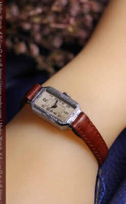 ブローバのレディース・品のある細身のアンティーク腕時計 【1931年頃】-W1674-16