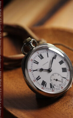 ロンジンの力強い雰囲気のアンティーク懐中時計 【1926年頃】ローマ数字-P2408-5