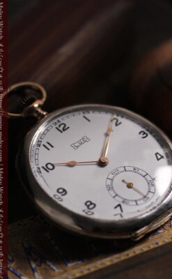 ショパール L.U.Cの上品な雰囲気ある銀無垢アンティーク懐中時計 【1920年頃】-P2410-5