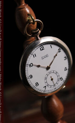 ショパール L.U.Cの上品な雰囲気ある銀無垢アンティーク懐中時計 【1920年頃】-P2410-7