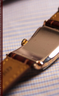 カーベックス グリュエンのアンティーク腕時計 ローズ色＆階段ラグ 【1941年頃】-W1676-16