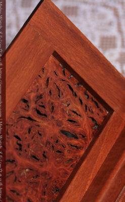 レッドガムの美しい模様と囲い枠 手作り木製コレクションボックス・木箱-A0334-1