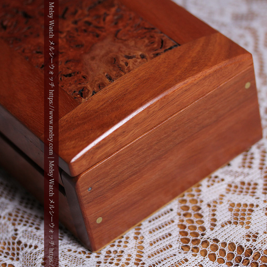 レッドガムの美しい模様と囲い枠 手作り木製コレクションボックス・木箱-A0334-10