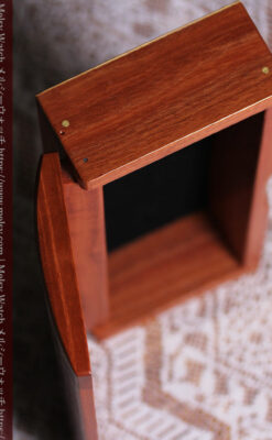 レッドガムの美しい模様と囲い枠 手作り木製コレクションボックス・木箱-A0334-13