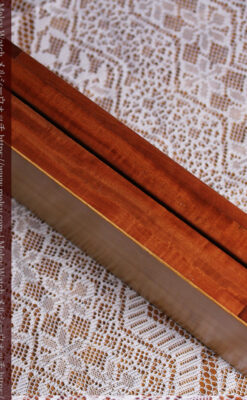 レッドガムの美しい模様と囲い枠 手作り木製コレクションボックス・木箱-A0334-14