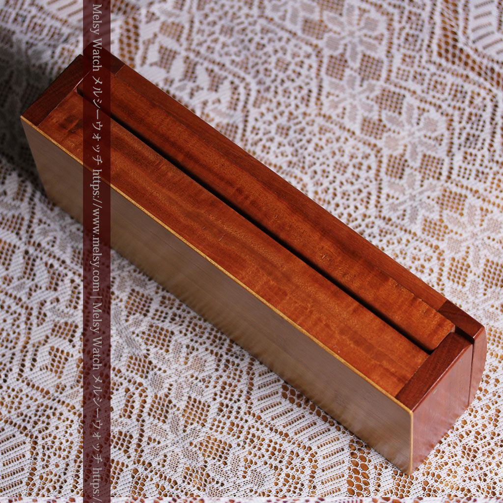 レッドガムの美しい模様と囲い枠 手作り木製コレクションボックス・木箱-A0334-14