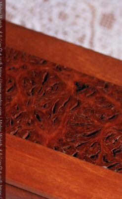 レッドガムの美しい模様と囲い枠 手作り木製コレクションボックス・木箱-A0334-4