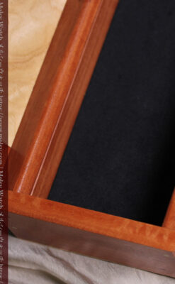 ユーカリの優しい色と模様の美しいレッドガム 手作り木製コレクションボックス・木箱-A0335-14