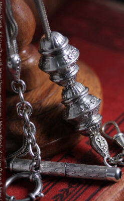 銀無垢アンティーク懐中時計チェーン 銀の紐・銀の飾りに銀の爪楊枝付き 【1900年頃】-C0535-2