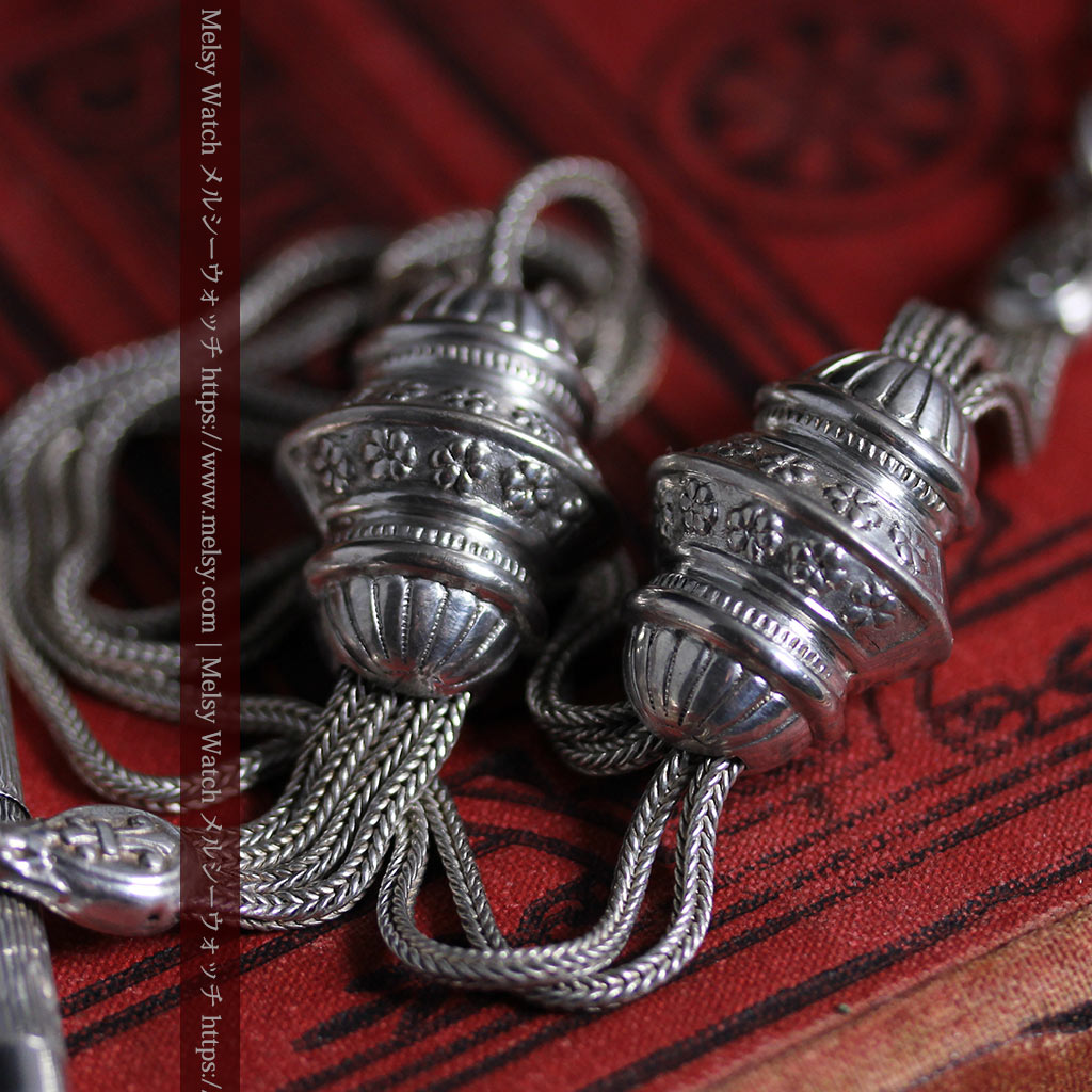 銀無垢アンティーク懐中時計チェーン 銀の紐・銀の飾りに銀の爪楊枝付き 【1900年頃】-C0535-6