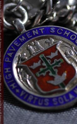 特殊な作りの銀無垢懐中時計チェーン 銀のメダル付き-C0537-4