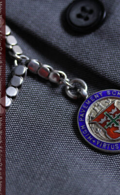 特殊な作りの銀無垢懐中時計チェーン 銀のメダル付き-C0537-9