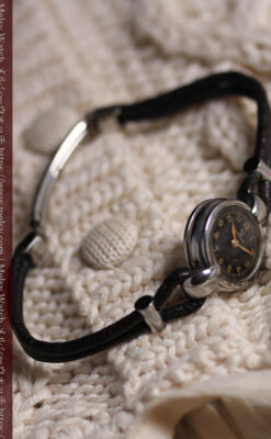 オメガ1930年代のモダンな黒 アンティーク腕時計 【1937年頃】レディース-W1681-10