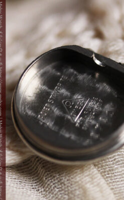 オメガ1930年代のモダンな黒 アンティーク腕時計 【1937年頃】レディース-W1681-12