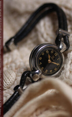 オメガ1930年代のモダンな黒 アンティーク腕時計 【1937年頃】レディース-W1681-5