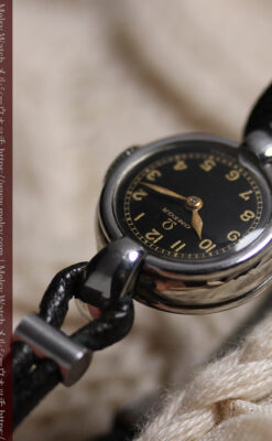 オメガ1930年代のモダンな黒 アンティーク腕時計 【1937年頃】レディース-W1681-6