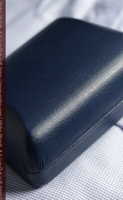 英国ベンソンの昭和レトロなカレンダー付自動巻き腕時計 【1970年頃】-W1682-15