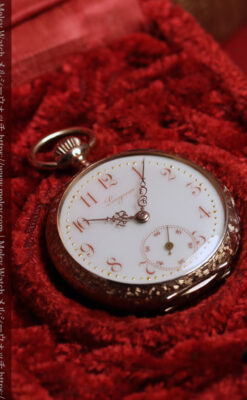 ロンジン 古典的な楽器が並ぶ音楽に携わる方のための金無垢アンティーク懐中時計 【1901年製】箱付き-P2413-10