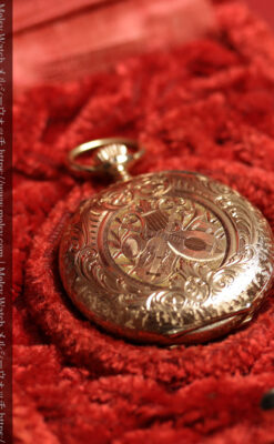 ロンジン 古典的な楽器が並ぶ音楽に携わる方のための金無垢アンティーク懐中時計 【1901年製】箱付き-P2413-11