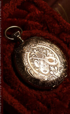 ロンジン 古典的な楽器が並ぶ音楽に携わる方のための金無垢アンティーク懐中時計 【1901年製】箱付き-P2413-2