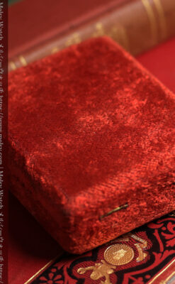 ロンジン 古典的な楽器が並ぶ音楽に携わる方のための金無垢アンティーク懐中時計 【1901年製】箱付き-P2413-26