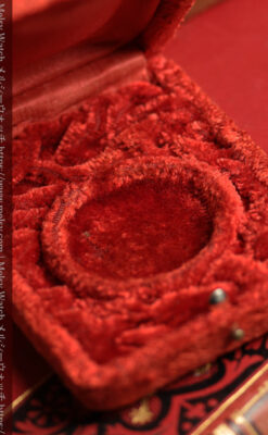 ロンジン 古典的な楽器が並ぶ音楽に携わる方のための金無垢アンティーク懐中時計 【1901年製】箱付き-P2413-27