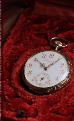 ロンジン 古典的な楽器が並ぶ音楽に携わる方のための金無垢アンティーク懐中時計 【1901年製】箱付き-P2413-4